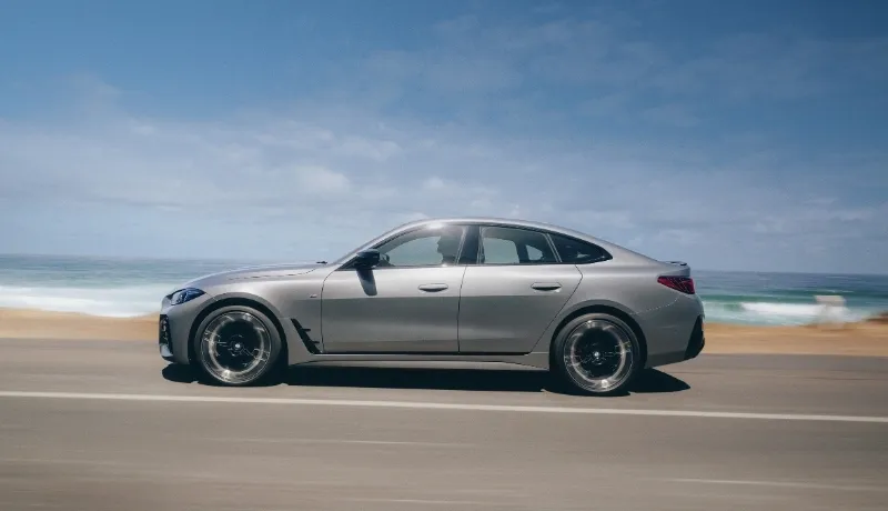 THE i4.