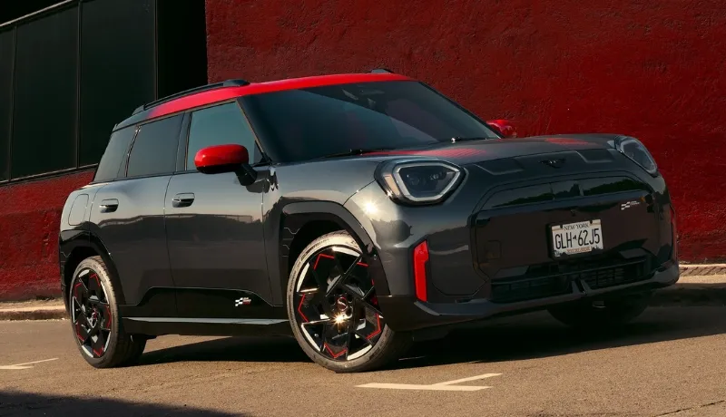 MINI JOHN COOPER WORKS ACEMAN.