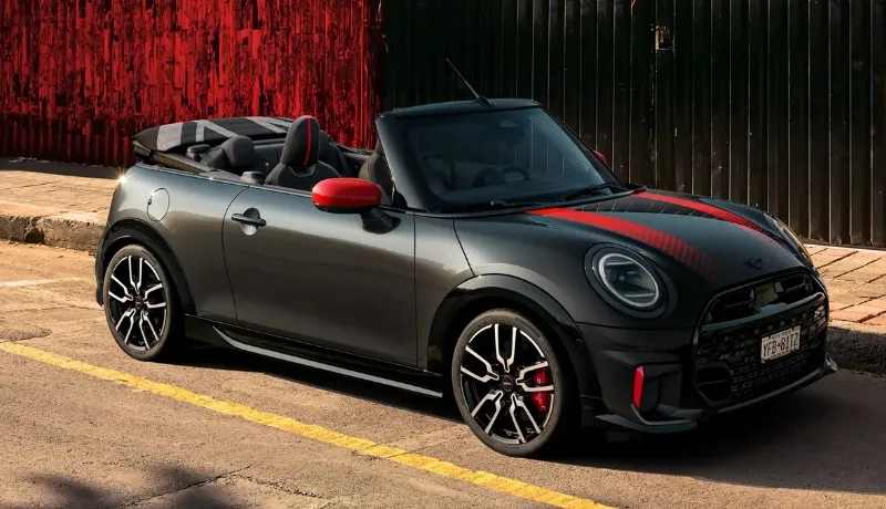 MINI JOHN COOPER WORKS CABRIO.