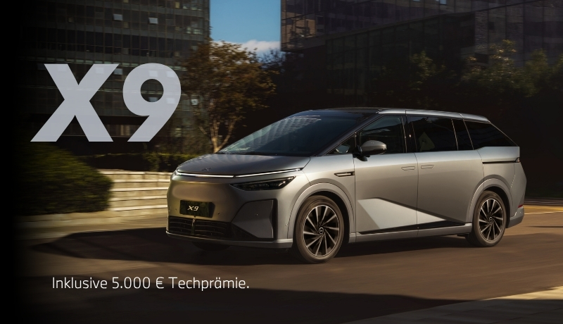 XPENG X9